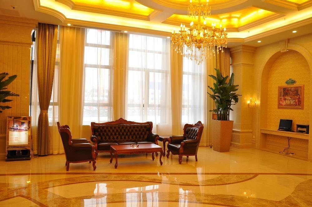 Vienna Hotel Sh Fengxian Nanqiao Jinhai Road Шанхай Экстерьер фото