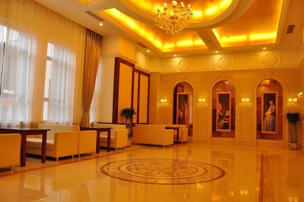 Vienna Hotel Sh Fengxian Nanqiao Jinhai Road Шанхай Экстерьер фото